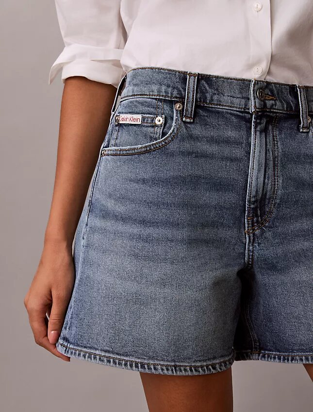 Short en denim coupe trapèze Short en denim coupe trapèze