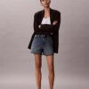 Short en denim mi-long à taille haute Short en denim mi-long à taille haute