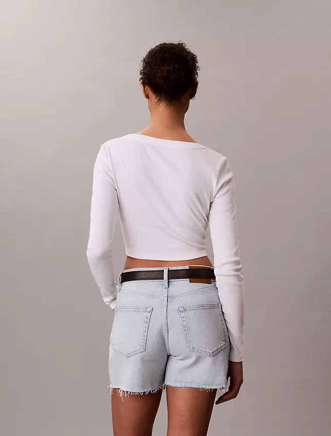Short en denim mi-long à taille haute Short en denim mi-long à taille haute
