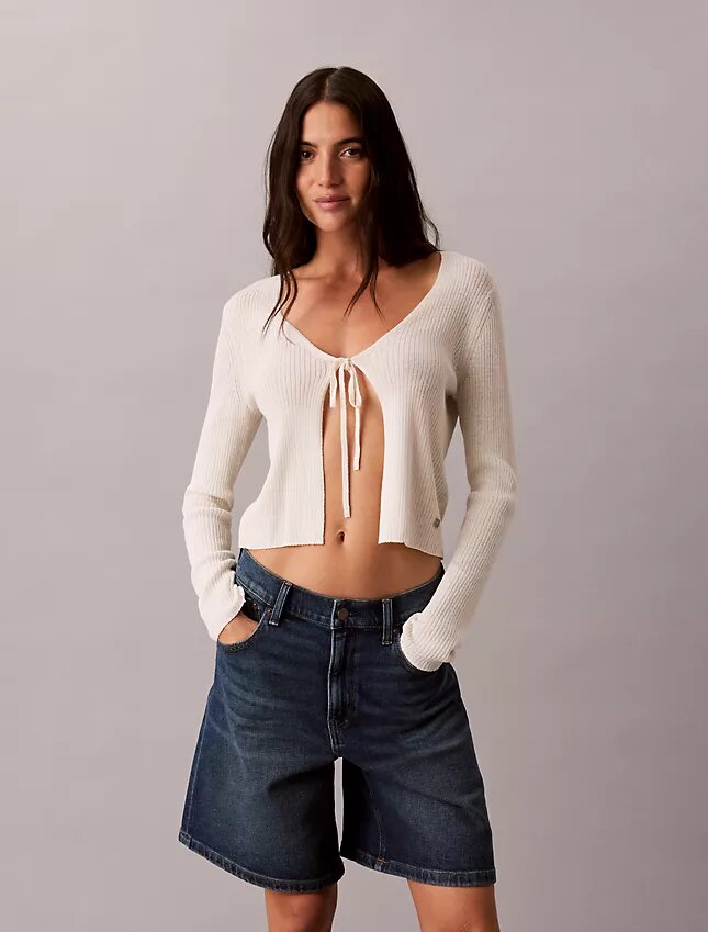 Short en denim évasé à ourlet roulé Short en denim évasé à ourlet roulé