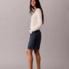 Short en denim évasé à ourlet roulé Short en denim évasé à ourlet roulé