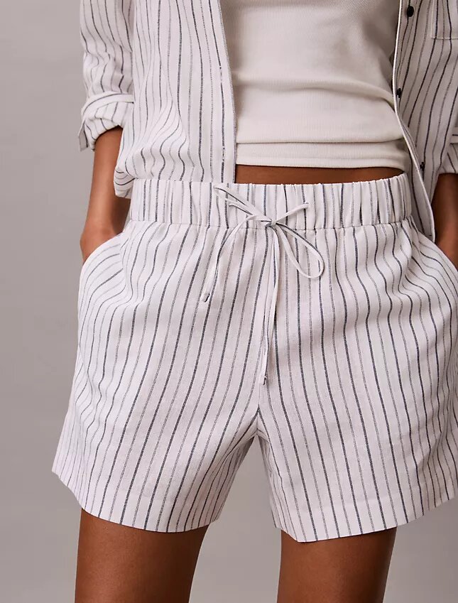 Short en lin et coton à enfiler Short en lin et coton à enfiler