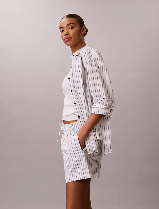 Short en lin et coton à enfiler Short en lin et coton à enfiler