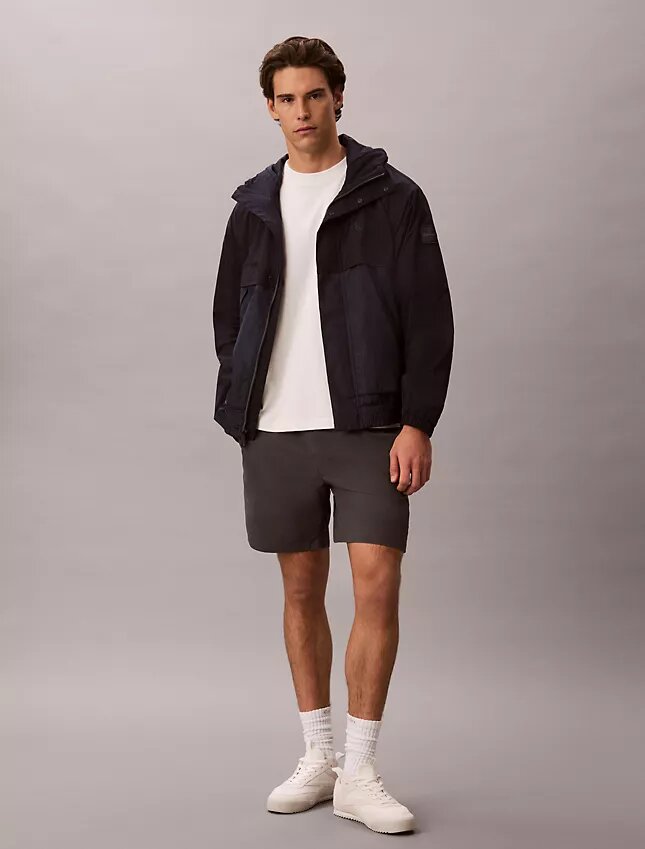 Short en nylon à enfiler avec Monogram Short en nylon à enfiler avec Monogram