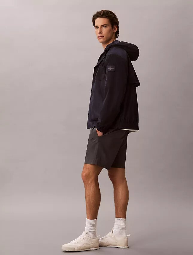 Short en nylon à enfiler avec Monogram Short en nylon à enfiler avec Monogram