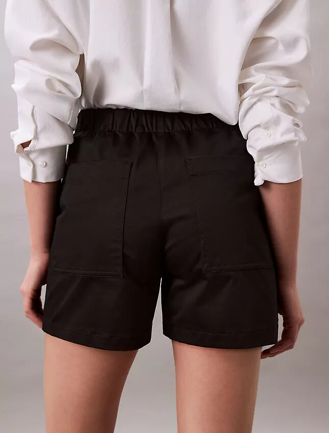 Short en satin de coton Short en satin de coton