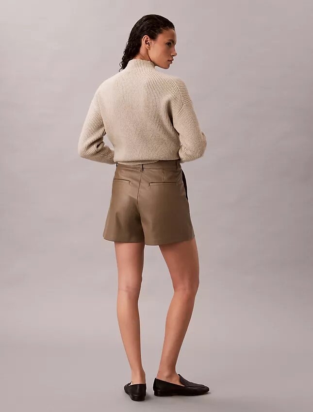 Short en simili cuir Short en simili cuir