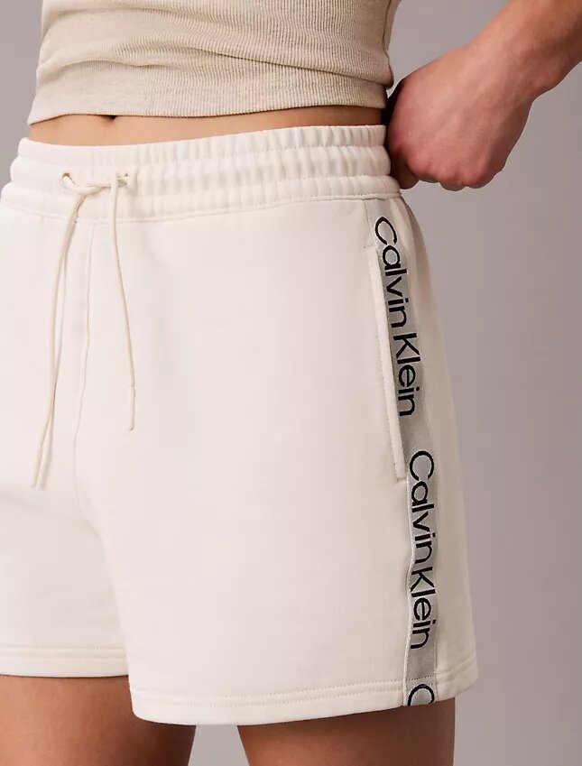 Short en tissu éponge avec bandeau logo Short en tissu éponge avec bandeau logo
