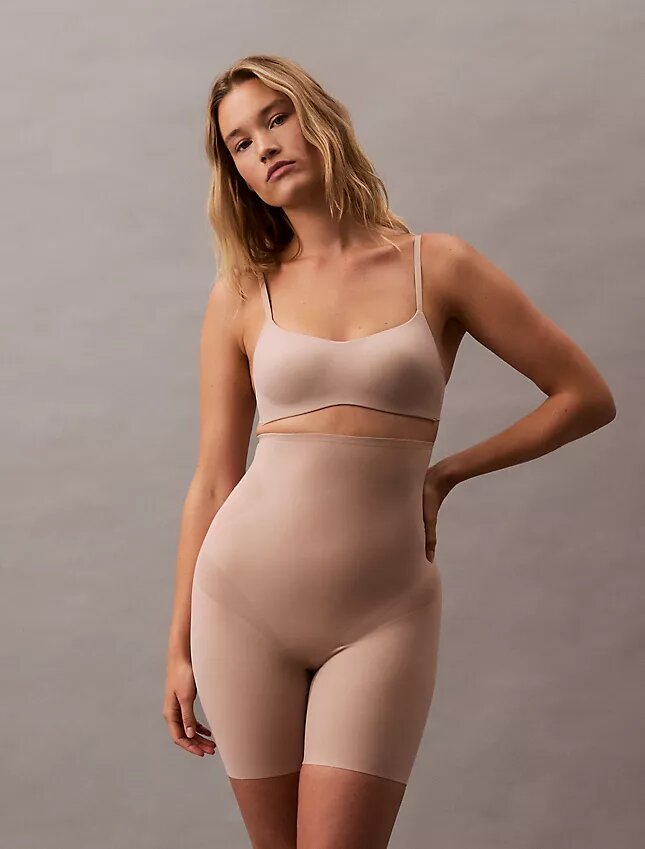 Short extensible qui ne glisse pas Short extensible qui ne glisse pas