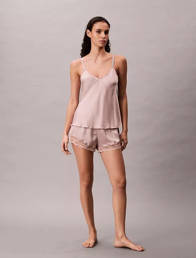 Short satiné brillant Short satiné brillant