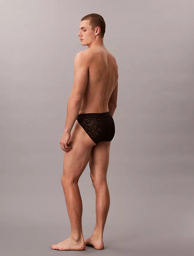 Slip de sport en microfibre et dentelle Slip de sport en microfibre et dentelle