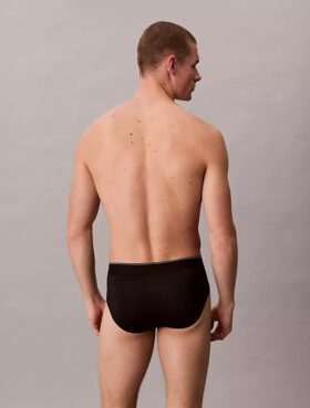 Slip taille basse en microfibre extensible avec motif Monogram Slip taille basse en microfibre extensible avec motif Monogram