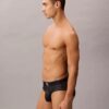Slip taille basse en microfibre extensible avec motif Monogram Slip taille basse en microfibre extensible avec motif Monogram
