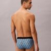 Slip taille basse en microfibre extensible avec motif Monogram Slip taille basse en microfibre extensible avec motif Monogram
