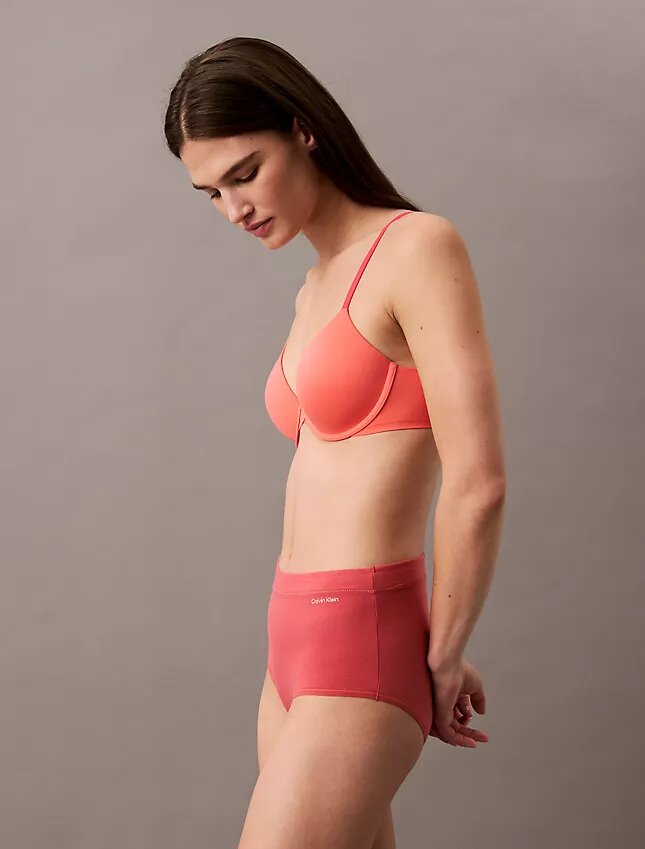 Slip taille haute en coton idéal Slip taille haute en coton idéal