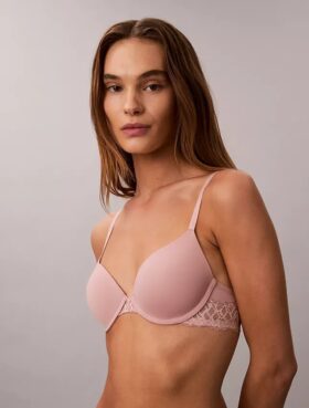 Soutien-gorge Attraction légèrement rembourré à couverture parfaite