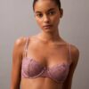 Soutien-gorge balconnet en dentelle extensible sensuelle, légèrement doublé