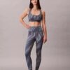 Soutien-gorge de sport à dos nageur et imprimé sportif moderne, pour impact moyen Soutien-gorge de sport à dos nageur et imprimé sportif moderne, pour impact moyen