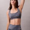 Soutien-gorge de sport à dos nageur et imprimé sportif moderne, pour impact moyen Soutien-gorge de sport à dos nageur et imprimé sportif moderne, pour impact moyen