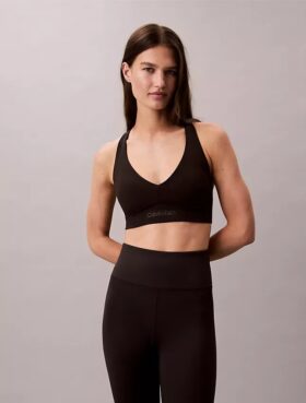 Soutien-gorge de sport Soft Sport à maintien moyen Soutien-gorge de sport Soft Sport à maintien moyen