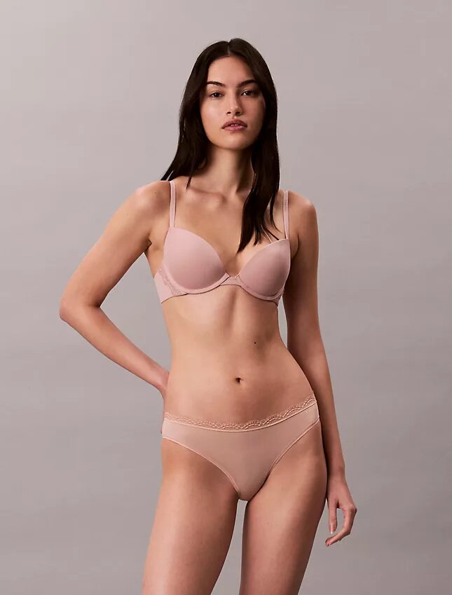 Soutien-gorge plongeant Push-Up Attraction Soutien-gorge plongeant Push-Up Attraction