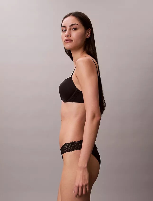 Soutien-gorge plongeant Push-Up Attraction Soutien-gorge plongeant Push-Up Attraction