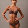 Soutien-gorge plongeant Push-Up en dentelle florale noire CK Black Soutien-gorge plongeant Push-Up en dentelle florale noire CK Black