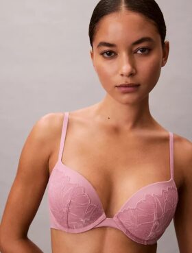 Soutien-gorge plongeant Push-Up en dentelle Perfectly Fit Soutien-gorge plongeant Push-Up en dentelle Perfectly Fit