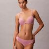 Soutien-gorge plongeant Push-Up en dentelle Perfectly Fit Soutien-gorge plongeant Push-Up en dentelle Perfectly Fit