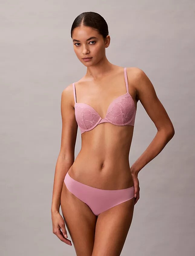 Soutien-gorge plongeant Push-Up en dentelle Perfectly Fit Soutien-gorge plongeant Push-Up en dentelle Perfectly Fit