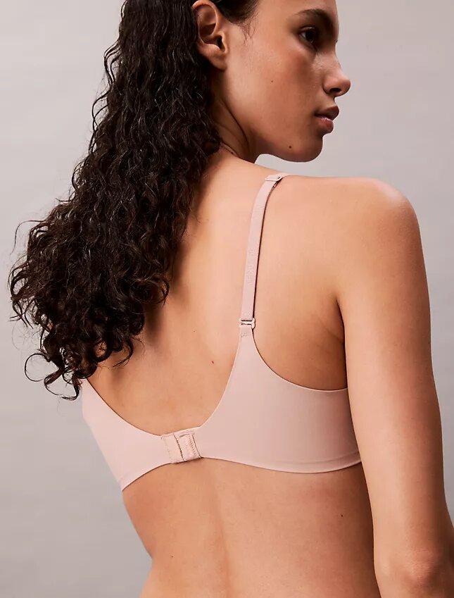 Soutien-gorge plongeant Push-Up en dentelle Perfectly Fit Soutien-gorge plongeant Push-Up en dentelle Perfectly Fit