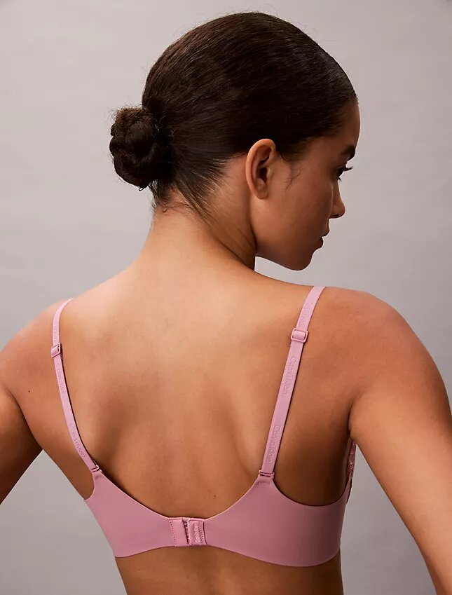 Soutien-gorge plongeant Push-Up en dentelle Perfectly Fit Soutien-gorge plongeant Push-Up en dentelle Perfectly Fit