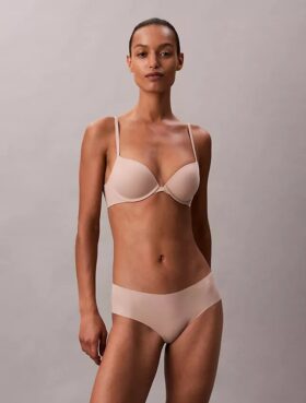 Soutien-gorge plongeant Push-Up parfaitement ajusté Soutien-gorge plongeant Push-Up parfaitement ajusté