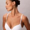 Soutien-gorge plongeant Push-Up parfaitement ajusté Soutien-gorge plongeant Push-Up parfaitement ajusté