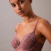 Soutien-gorge sensuel en dentelle extensible, Unlined et à couverture intégrale Soutien-gorge sensuel en dentelle extensible, Unlined et à couverture intégrale