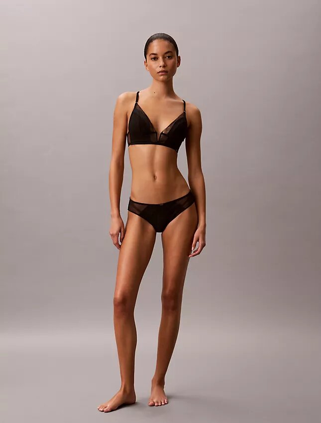 Soutien-gorge triangle légèrement rembourré en dentelle géométrique noire CK Black Ck Soutien-gorge triangle légèrement rembourré en dentelle géométrique noire CK Black Ck