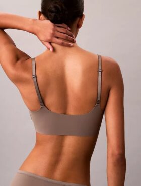 Soutien-gorge triangle légèrement rembourré Invisibles Soutien-gorge triangle légèrement rembourré Invisibles