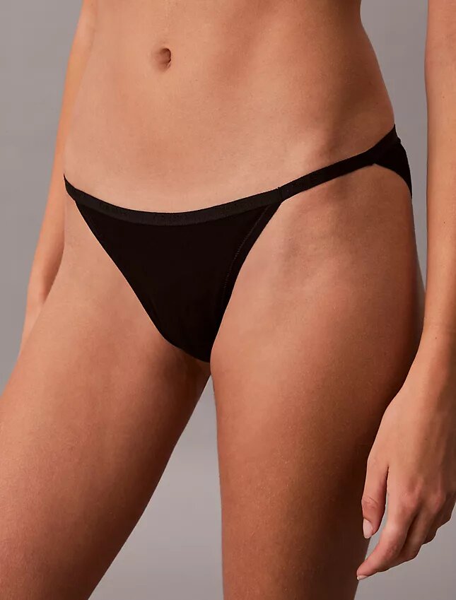 String en coton idéal pour le Bikini String en coton idéal pour le Bikini