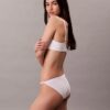 String en coton idéal pour le Bikini String en coton idéal pour le Bikini