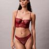 String en dentelle florale noire CK Black String en dentelle florale noire CK Black