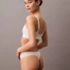 String Icon in Modal Thong
