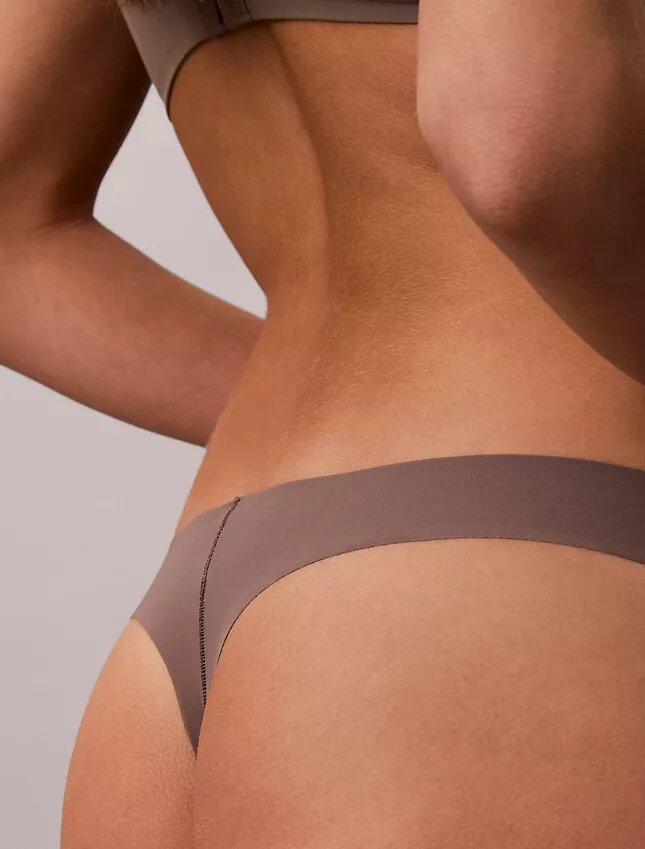 String Invisibles Thong String Invisibles Thong
