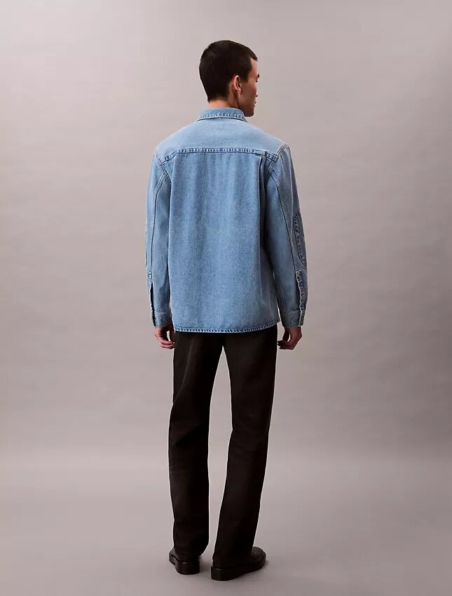 Surchemise en Denim avec emblème des années 90 Surchemise en Denim avec emblème des années 90