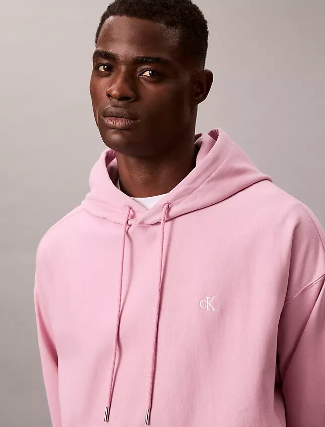 Sweat à capuche en molleton premium à Monogram, coupe décontractée Sweat à capuche en molleton premium à Monogram, coupe décontractée