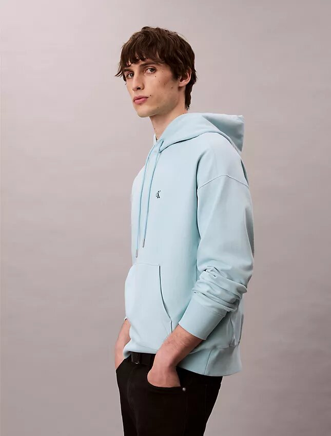 Sweat à capuche en molleton premium à Monogram, coupe décontractée Sweat à capuche en molleton premium à Monogram, coupe décontractée