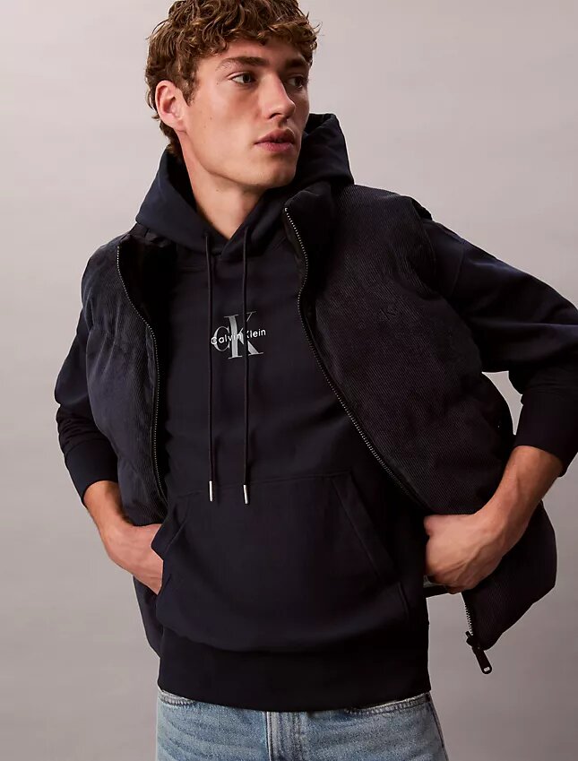 Sweat à capuche en polaire premium Monologo Sweat à capuche en polaire premium Monologo