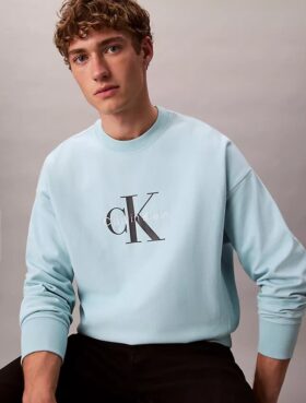 Sweat-shirt ample en tissu éponge haut de gamme avec logo Monogram Sweat-shirt ample en tissu éponge haut de gamme avec logo Monogram