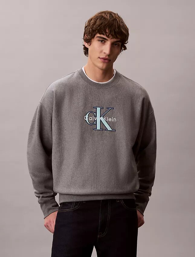 Sweat-shirt ample en tissu éponge haut de gamme Monologo Sweat-shirt ample en tissu éponge haut de gamme Monologo