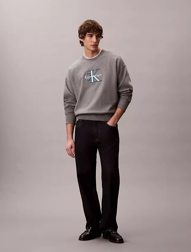 Sweat-shirt ample en tissu éponge haut de gamme Monologo Sweat-shirt ample en tissu éponge haut de gamme Monologo
