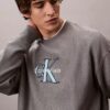 Sweat-shirt ample en tissu éponge haut de gamme Monologo Sweat-shirt ample en tissu éponge haut de gamme Monologo